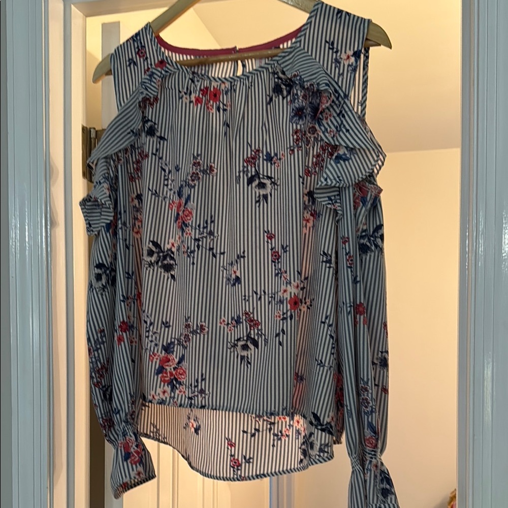 Xhilaration Blue Asymmetrical Ruffled Blouse